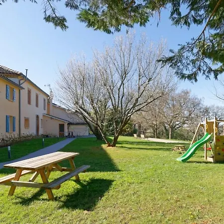 Tatil Evi De Groupes & Piscine De La Maison Bleue Du Gers *